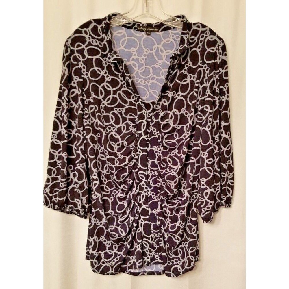 Women's Top Geometric Figure Flattering Simply Irresistible V-Neck Size 2X